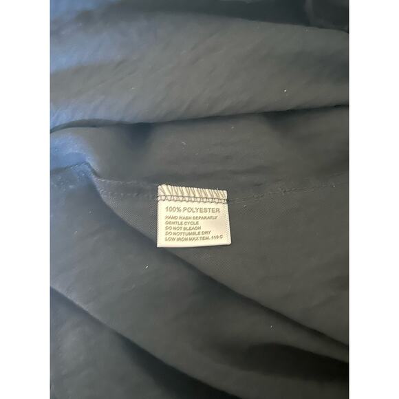 Top It Off Women’s Black Ruffled V-Neck Tiered Midi Dress Party Flirty Size M - Picture 12 of 12